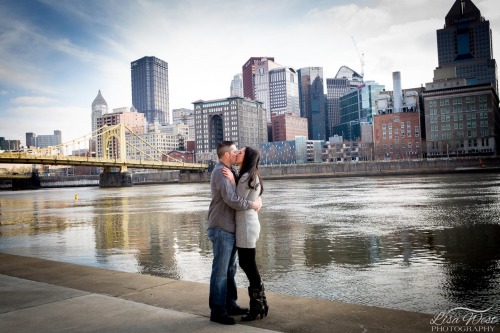 pittsburgh-engagement-photographer-north-shore-pnc-park-10