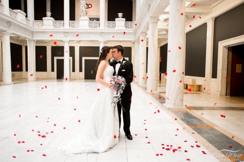 1_pittsburgh-wedding-photographer-carnegie-museum-of-natural-history-10