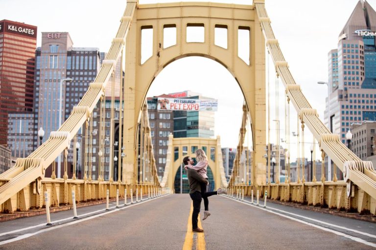 Pittsburgh engagement photographer